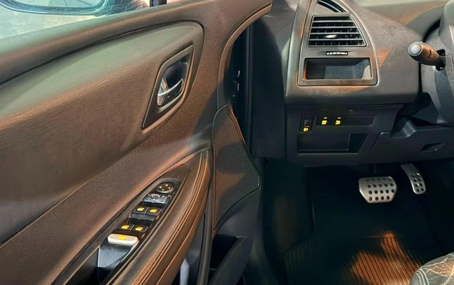 imagem-https://www.socarrao.com.br/sc-vehicle-images-prod/2947501/1789058890349-8329323_7_B_063b0b57f5.jpeg