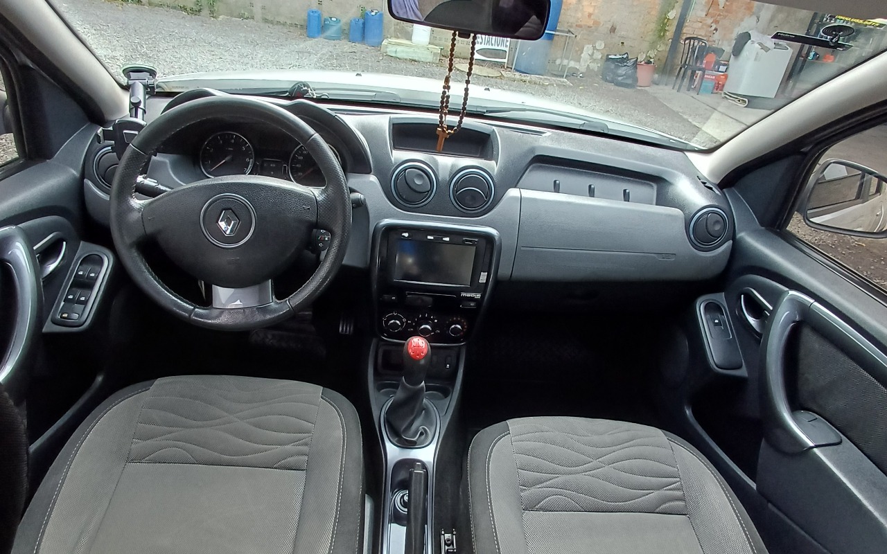 imagem-https://www.socarrao.com.br/sc-vehicle-images-prod/2947520/1785438538798-MjAyNjA3MjFfMTMxNTI1LmpwZw.jpg