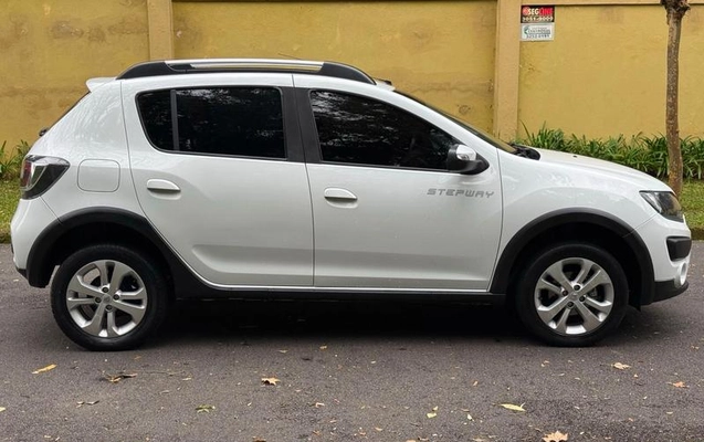imagem-https://www.socarrao.com.br/sc-vehicle-images-prod/2947650/1786567600739-8161062_8_B_1c9564f2ca.jpeg