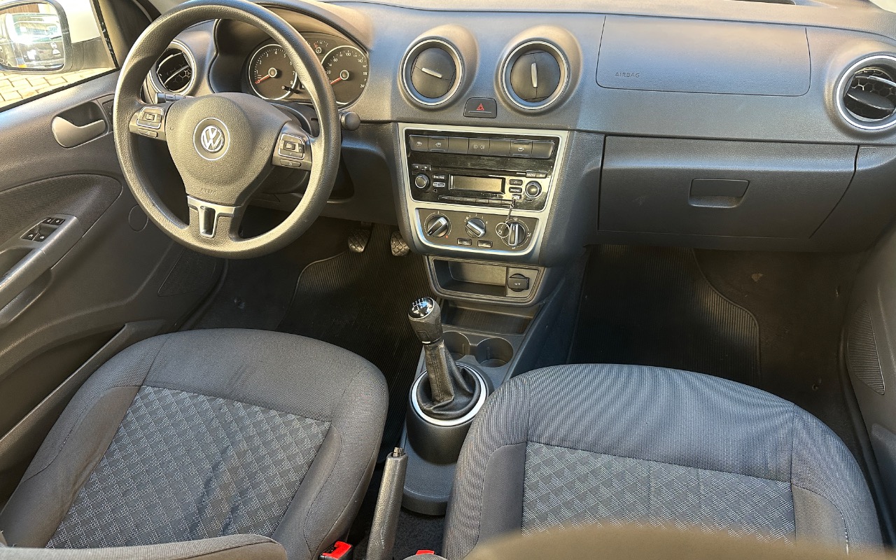 imagem-https://www.socarrao.com.br/sc-vehicle-images-prod/2947705/1785439592744-SU1HXzc4OTMuanBlZw.jpeg