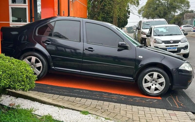 imagem-https://www.socarrao.com.br/sc-vehicle-images-prod/2947738/1788618278671-8327885_17_B_3fe001c1d1.jpeg