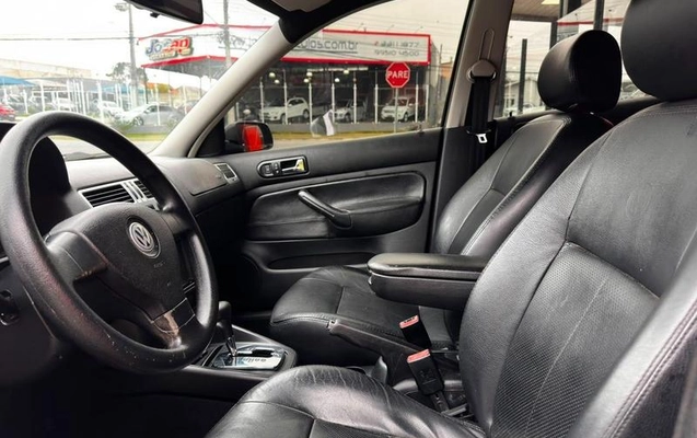 imagem-https://www.socarrao.com.br/sc-vehicle-images-prod/2947738/1788618278688-8327885_6_B_fdaee644e6.jpeg
