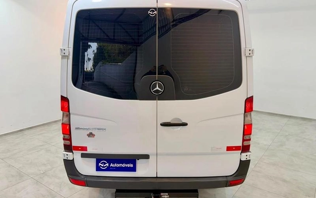 imagem-https://www.socarrao.com.br/sc-vehicle-images-prod/2948017/1785439552102-8327504_18_B_9638c84adf.jpeg