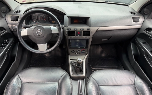 imagem-https://www.socarrao.com.br/sc-vehicle-images-prod/2948086/1787257434675-gb-3a23a70.jpeg