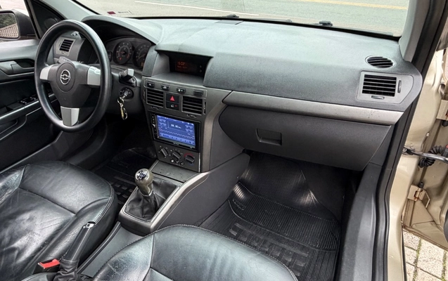 imagem-https://www.socarrao.com.br/sc-vehicle-images-prod/2948086/1787257434685-gb-062481a.jpeg
