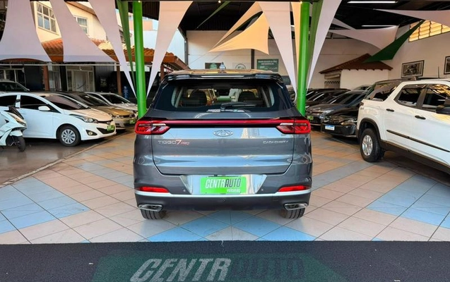 imagem-https://www.socarrao.com.br/sc-vehicle-images-prod/2948133/1789669922763-8304101_6_B_7989cd9d0c.jpeg