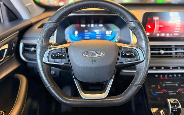 imagem-https://www.socarrao.com.br/sc-vehicle-images-prod/2948133/1789669922768-8304101_7_B_a2b3150767.jpeg
