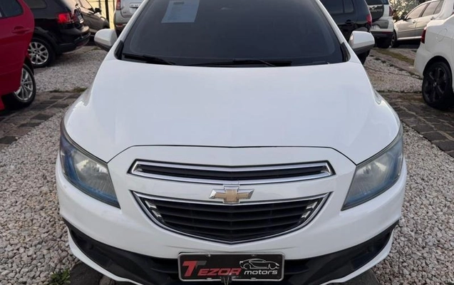 imagem-https://www.socarrao.com.br/sc-vehicle-images-prod/2948150/1785439934136-8266490_0_B_1613aeb9fb.jpeg