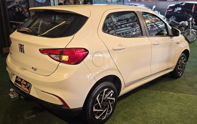 imagem-https://www.socarrao.com.br/sc-vehicle-images-prod/2948186/1785440127415-ZHDV8SL2G4ZKbuv21mKG3scTSxyqzVsx.jpg