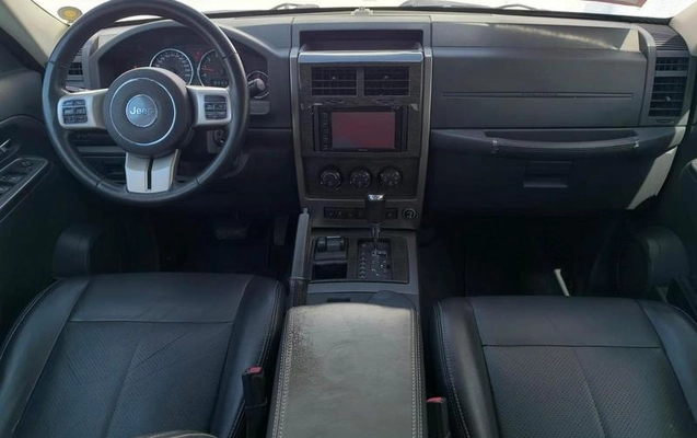 imagem-https://www.socarrao.com.br/sc-vehicle-images-prod/2948442/1789406562488-8332821_4_B_2365881985.jpg