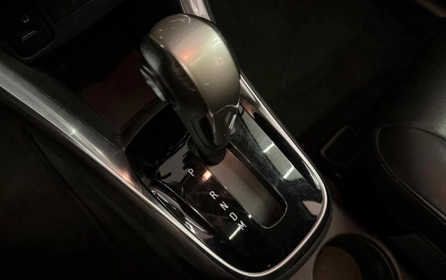 imagem-https://www.socarrao.com.br/sc-vehicle-images-prod/2948458/1789584490049-8332547_8_B_96f73f4ebf.jpeg