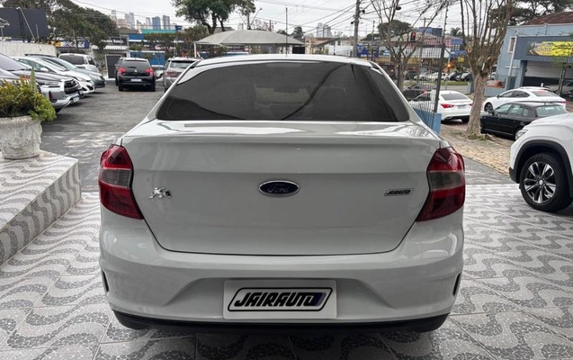 imagem-https://www.socarrao.com.br/sc-vehicle-images-prod/2948515/1789063398558-8299868_3_B_79db6a7751.jpeg