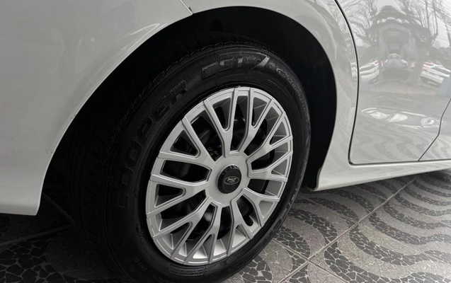 imagem-https://www.socarrao.com.br/sc-vehicle-images-prod/2948515/1789063398583-8299868_14_B_5a4780ef9a.jpeg