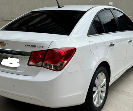Chevrolet Cruze 2013 Branco — foto 1 de 3