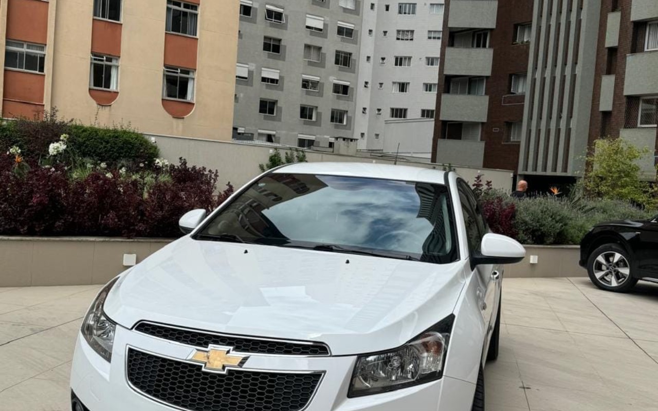 imagem-https://www.socarrao.com.br/sc-vehicle-images-prod/2948820/1785442073176-V2hhdHNBcHAgSW1hZ2UgMjAyNi0wNy0zMCBhdCAxMS40NC4zNS5qcGVn.jpeg