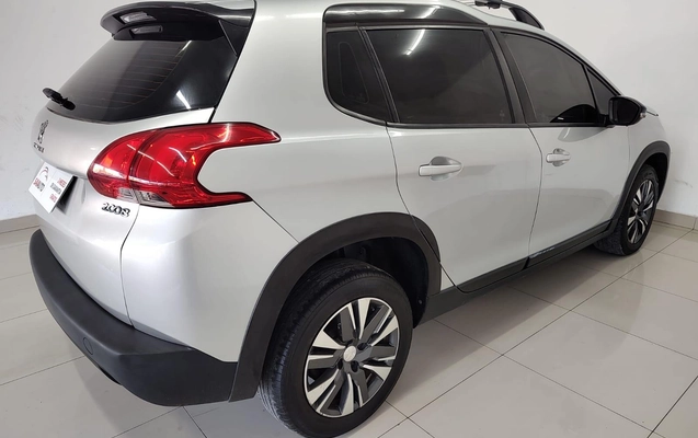 imagem-https://www.socarrao.com.br/sc-vehicle-images-prod/2949114/1786738177941-fdcf6c97148d4d84a31e9f181fe55877_1785442676219.jpg
