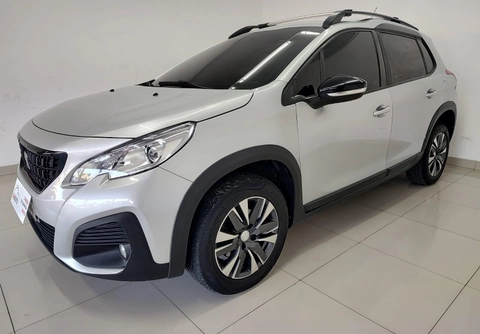 Peugeot 2008 2020 Prata — foto 1 de 3