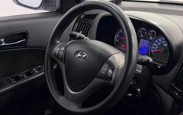 imagem-https://www.socarrao.com.br/sc-vehicle-images-prod/2949118/1788974254560-28ae9882b0eb439faff2207eaff2dd70_1785422327077.jpg