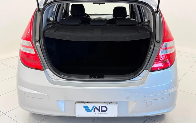 imagem-https://www.socarrao.com.br/sc-vehicle-images-prod/2949118/1788974254563-9ca45757cf104b4bba568d399a47c26f_1785422573677.jpg