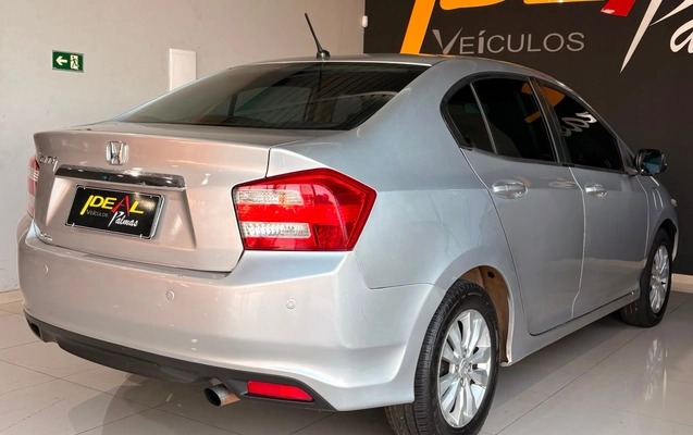 imagem-https://www.socarrao.com.br/sc-vehicle-images-prod/2949539/1785443892332-a4cd0960a13641879018b4e9b91a32bd_1785443679168.jpg