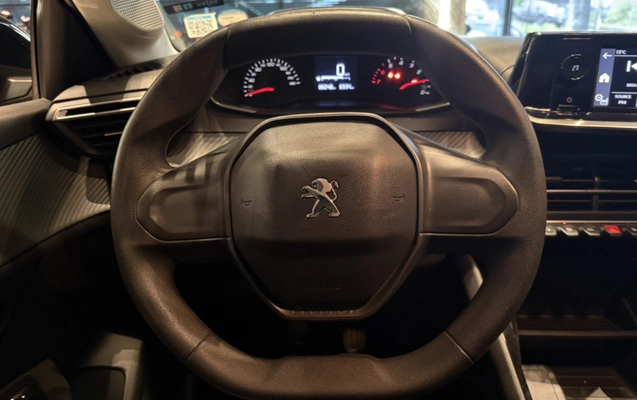 imagem-https://www.socarrao.com.br/sc-vehicle-images-prod/2949602/1785444152453-app-photos-XYUw5aycMqwzR7Uqf1P5LWcT8qWneeGq.jpg