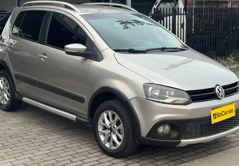 Volkswagen Crossfox 2013 Prata — foto 1 de 3