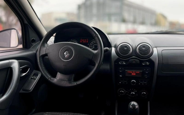 imagem-https://www.socarrao.com.br/sc-vehicle-images-prod/2949786/1788981295063-8333688_8_B_0c731a0222.jpeg