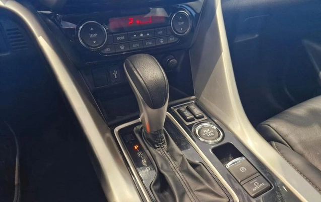 imagem-https://www.socarrao.com.br/sc-vehicle-images-prod/2950088/1787928964808-8176796_2_B_b467ef5fc3.jpeg