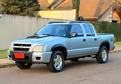 Chevrolet S10 2010 Prata — foto 1 de 3