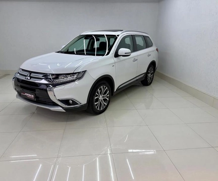 Mitsubishi OUTLANDER 3.0/ GT 3.0 V6 Aut. 2018 Branco — foto 1 de 3