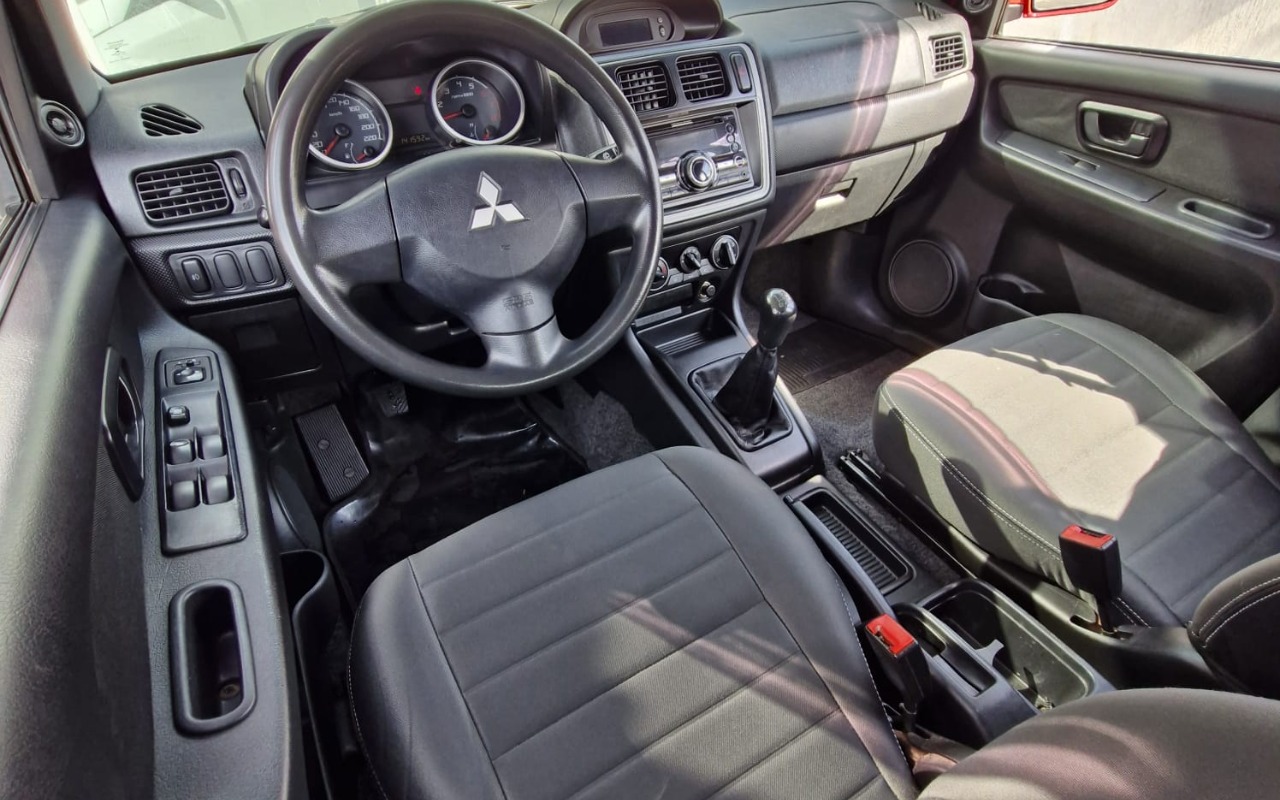 imagem-https://www.socarrao.com.br/sc-vehicle-images-prod/2950697/1785447471418-OS5qcGVn.jpeg