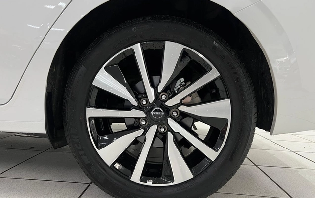 imagem-https://www.socarrao.com.br/sc-vehicle-images-prod/2950702/1785446989945-aaf3d8ca-3cb2-41fb-a534-b0485657fd5d.jpg