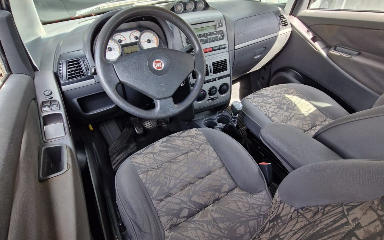 imagem-https://www.socarrao.com.br/sc-vehicle-images-prod/2951759/1785449647242-MTAuanBlZw.jpeg