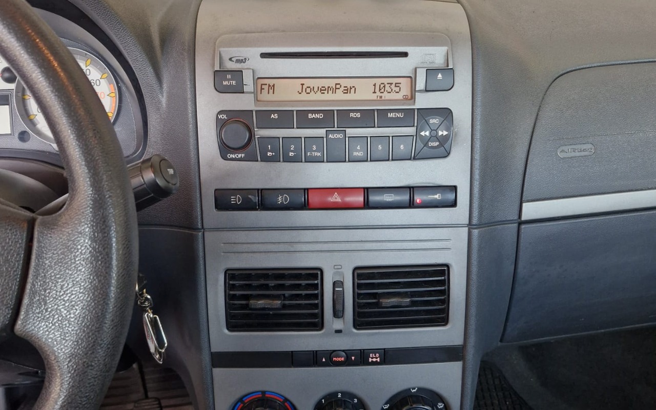 imagem-https://www.socarrao.com.br/sc-vehicle-images-prod/2951759/1785449648591-MjQuanBlZw.jpeg