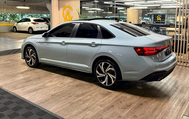 imagem-https://www.socarrao.com.br/sc-vehicle-images-prod/2951846/1787319744397-9R9zvDbMHC5Jht3yCsTcPalPHmXQDjlZ.jpg