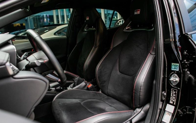 imagem-https://www.socarrao.com.br/sc-vehicle-images-prod/2955348/1785943633858-8311206_19_B_8f3cb4d178.jpeg