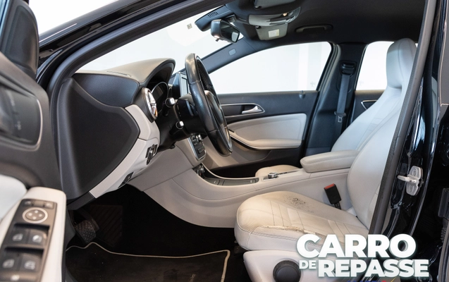 imagem-https://www.socarrao.com.br/sc-vehicle-images-prod/2956261/1787066152151-003_580947-b9e717c4089aeeb66982f1c61f47db31.jpg
