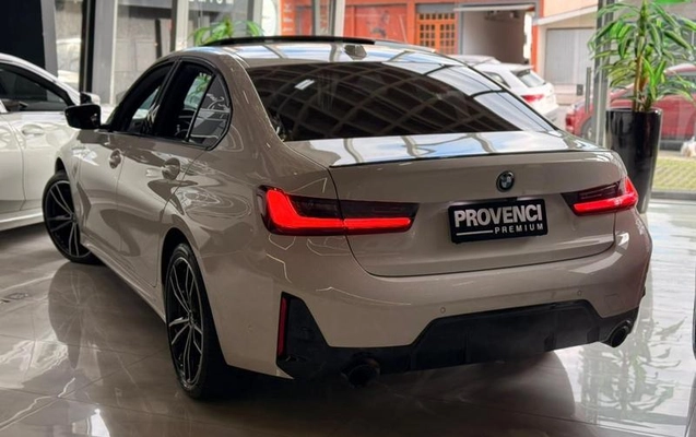 imagem-https://www.socarrao.com.br/sc-vehicle-images-prod/29608/1789664653225-7561037_4_B_89998310a7.jpeg