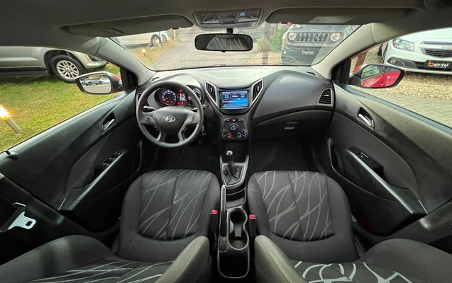 imagem-https://www.socarrao.com.br/sc-vehicle-images-prod/2964002/1785496570911-9b6541ec-5962-4ebf-85d7-d0668b7fd60c.jpg