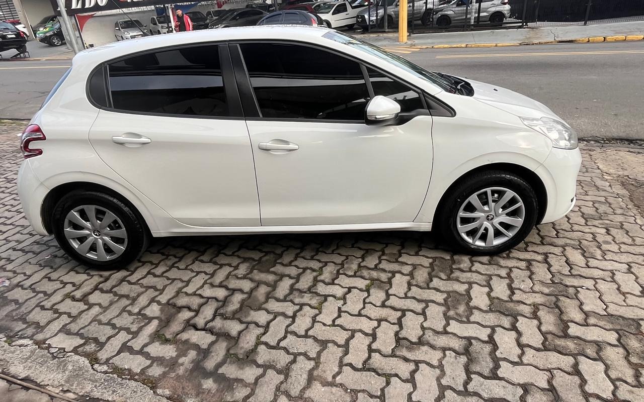 imagem-https://www.socarrao.com.br/sc-vehicle-images-prod/2964068/1785497815547-OC5qcGVn.jpeg