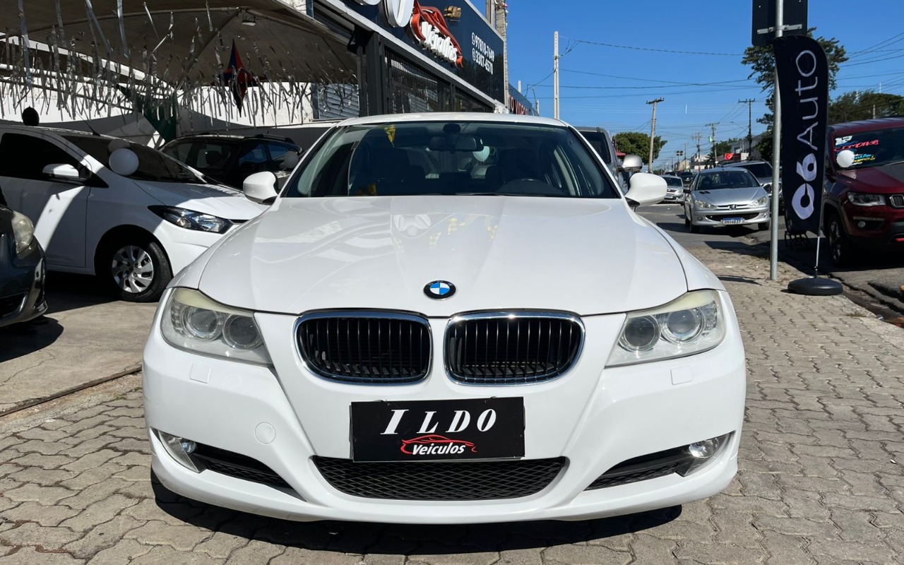 imagem-https://www.socarrao.com.br/sc-vehicle-images-prod/2964073/1785497956619-My5qcGVn.jpeg