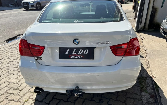 imagem-https://www.socarrao.com.br/sc-vehicle-images-prod/2964073/1785497956814-Ni5qcGVn.jpeg