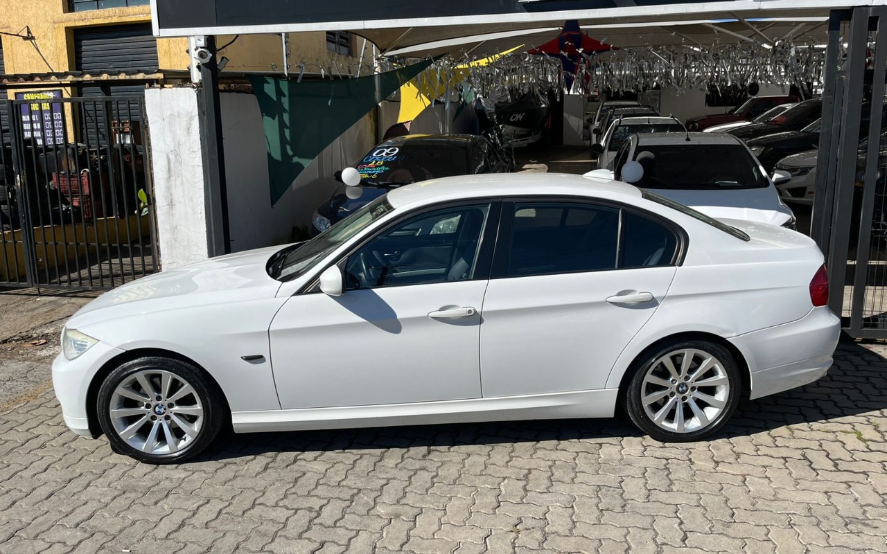 imagem-https://www.socarrao.com.br/sc-vehicle-images-prod/2964073/1785497956870-Ny5qcGVn.jpeg