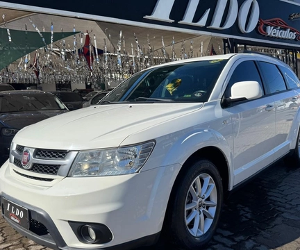 Fiat Freemont 2015 Cinza — foto 1 de 3
