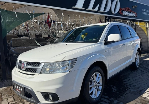 Fiat Freemont 2015 Cinza — foto 1 de 3
