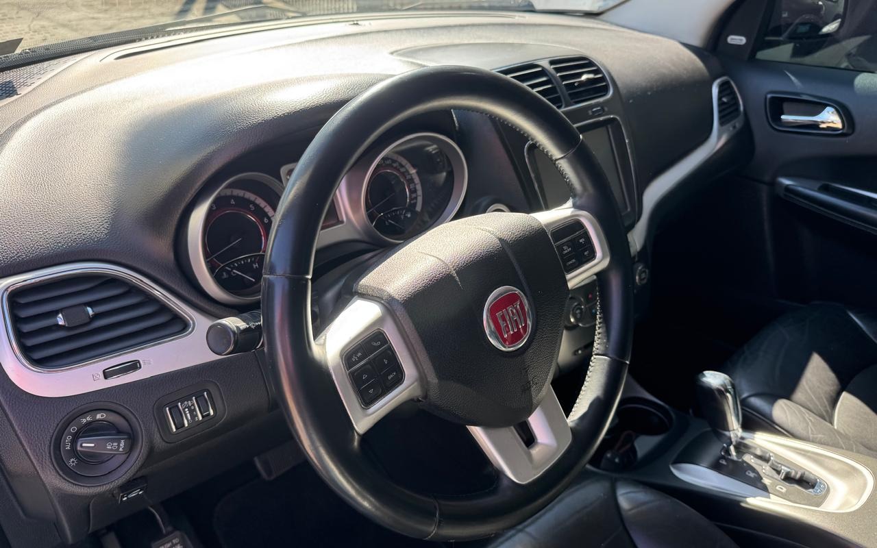 imagem-https://www.socarrao.com.br/sc-vehicle-images-prod/2964083/1785498278186-MTAuMi5qcGVn.jpeg