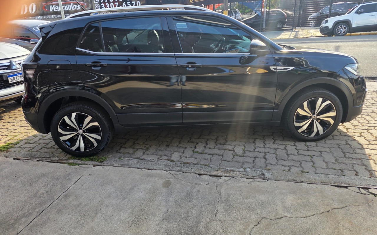 imagem-https://www.socarrao.com.br/sc-vehicle-images-prod/2964091/1785498588173-OC5qcGVn.jpeg