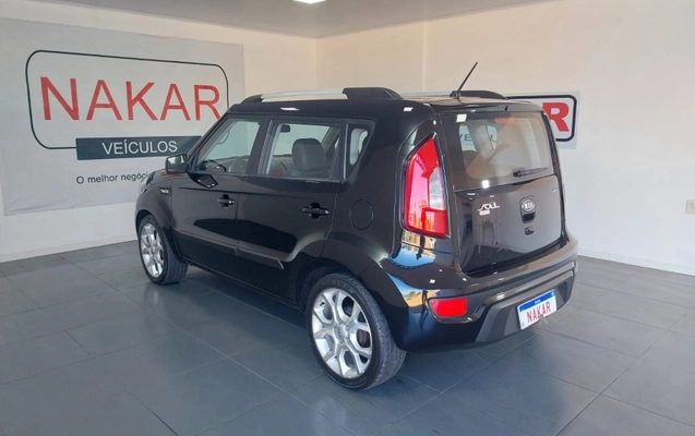 imagem-https://www.socarrao.com.br/sc-vehicle-images-prod/2964105/1787576832202-APGUmiqDTpa7RLn3e7oHf5LKwE7cfvM3.jpg