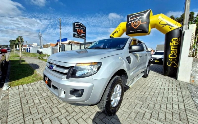 imagem-https://www.socarrao.com.br/sc-vehicle-images-prod/29644/1789664949131-7013127_0_B_67234a9727.jpeg