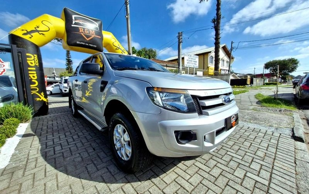 imagem-https://www.socarrao.com.br/sc-vehicle-images-prod/29644/1789664949134-7013127_0_B_1b24abc423.jpeg